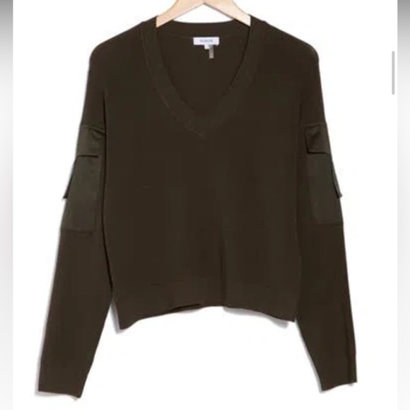 PARKER Cargo Pocket Sweater In Deep Olive Green M NWT - Picture 1 of 8